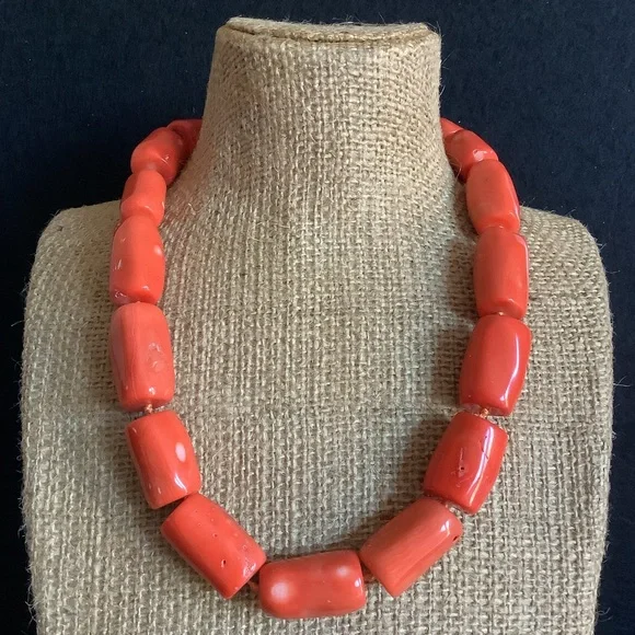 Sponge Coral Peach Colored Sterling Silver Clasp Necklace - Picture 4 of 9